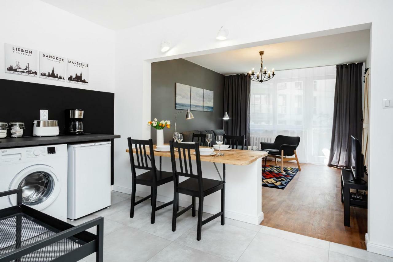 First Central Apartments By Noclegi Renters Warszawa Eksteriør bilde