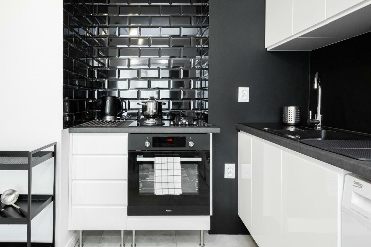 First Central Apartments By Noclegi Renters Warszawa Eksteriør bilde